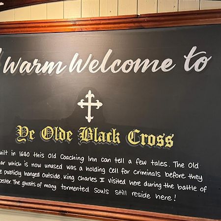 Ye Olde Black Cross Bromsgrove Exterior photo